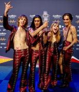 799-91fe2cd1af98504a49d9e6318634ffea_prev